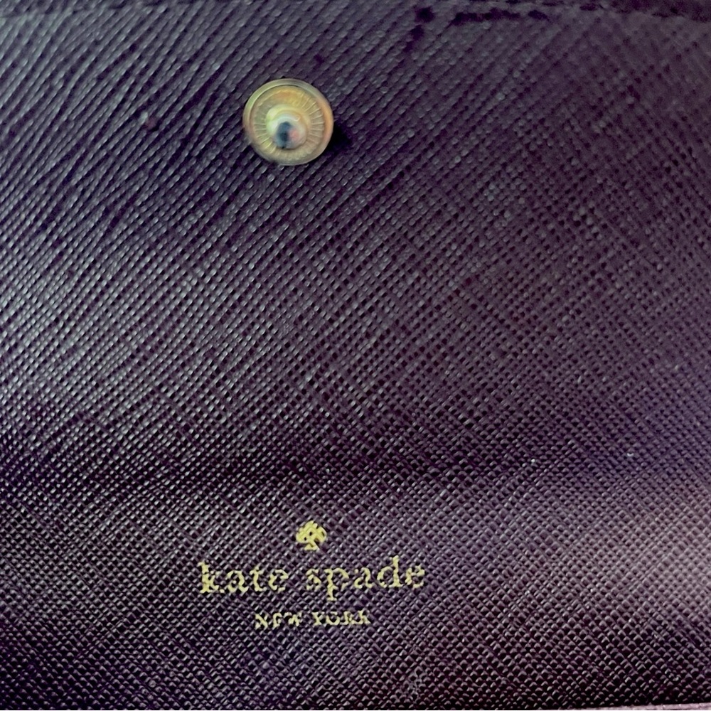 Kate Spade Petty Laurel Way Mini Keychain Wallet - Picture 15 of 16